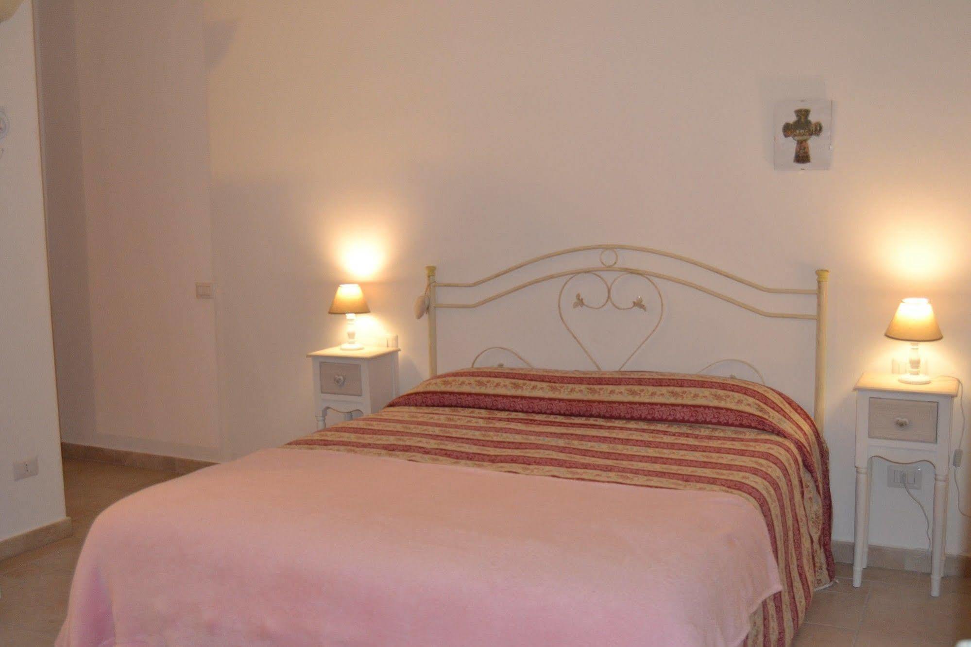 B&B Santa Rita Corato Eksteriør billede
